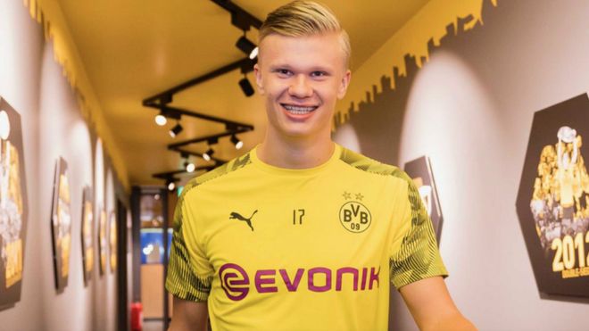 对科莫的压 对科莫的压